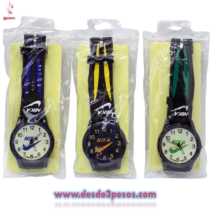 Reloj NIKA de Cuarzo con correa de silic?n 25cm. De largo 3 presentaciones