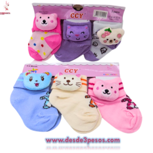 Set de 3 PAR de Calcetas para bebe 2 a 6 meses aprox. Con decorativo Oso de peluche al costado