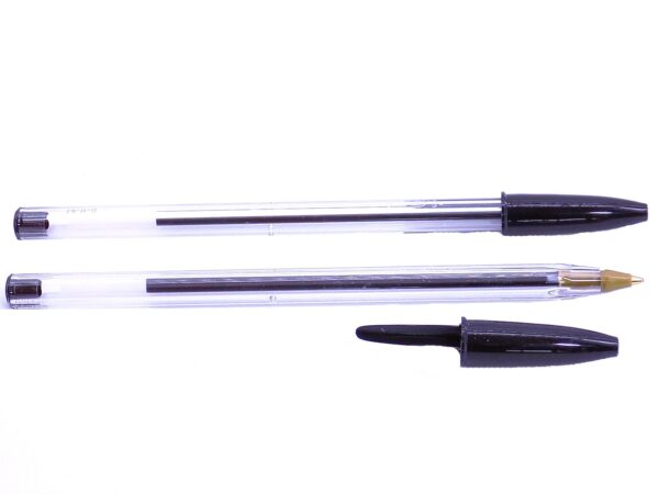 Pluma BIC PUNTO MEDIANO en color NEGRO