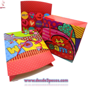 Bolsa de Regalo en forma de caja, decorada de San Valentín con Diseños Diamantados 21 x 28 cm.
