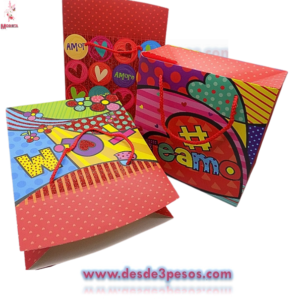 Bolsa de Regalo en forma de caja, decorada de San Valentín con Diseños Diamantados 36 x 27 cm.