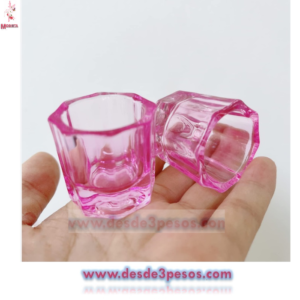 Mini Vaso de acrílico para Decorar Uñas Cristal Rosado 3cm. De alto X 3 cm. De diámetro