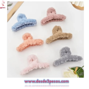 Pinza para Cabello con Forro, Peluche en colores 13.5 x 5.5 cm.