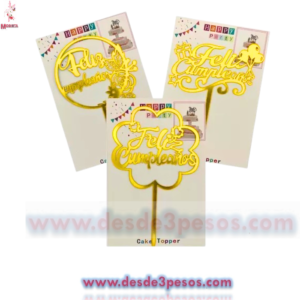 Adorno para Pastel Feliz Cumpleaños acrílico color dorado con decoración 13.5 x 11 cm.