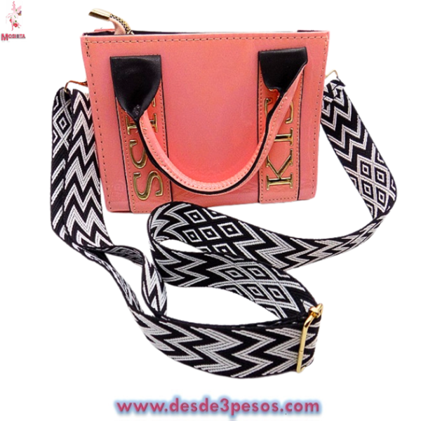 Bolso de mano y Correa Material Charol en colores 20 x 15 cm.