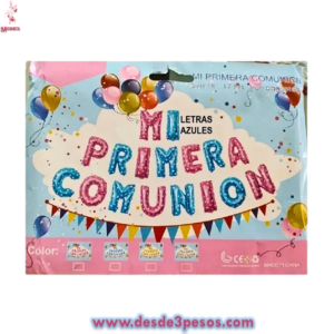 Paquete con 17 globos decorados con la palabra MI PRIMERA COMUNION en color rosa y azul 40 x 15 cm