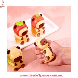 Squishy pelota con carita de capibara  Anti-estrés Kawaii (Aprox. 6x5 cm) caja con 12 pza. precio por 1 pza. TT-2982