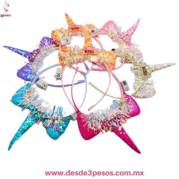 Diadema con Moño de Lentejuelas y Luz LED - Corona "Kiss" , Moño y Unicornio 22 x 12 cm. GH-217 - Imagen 3