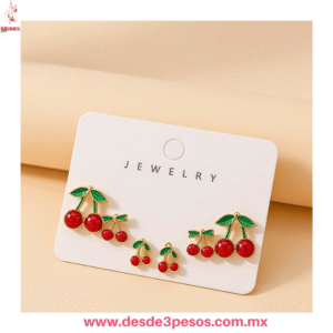 Blister con  3 Par de Aretes  Cereza, fresa  en material metal dorado Esmaltado 1 y 1.5 cm.