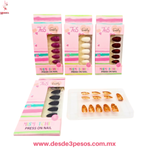 Blister de 12 Uñas Postizas con Color y Glitter incluye estampas con adhesivo