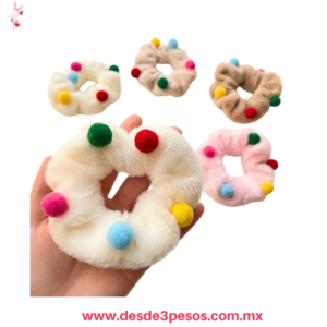 Dona de Peluche con Pompones de Colores 11 cm diametro MC26-B03