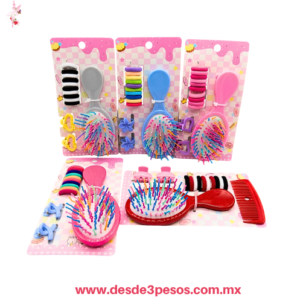 Blister de Cepillo infantil 14 x 7 cm, incluye 2 mini pinzas 3 x 3.5 cm  y 10 mini ligas de licra MC26-D04