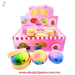 Juguete antiestrés tipo squishy con forma de dumpling o panecillo bao presentados en cajas individuales 11 cm. De diametro TT-3106