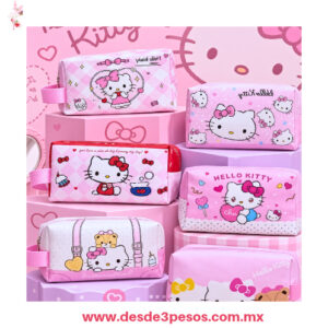 Cosmetiquera / Lapicera de Hello Kitty  con acabados brillantes en varios tonos 23 x 17 cm. S-1786